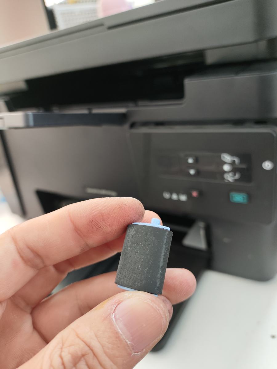 弦歌社工的惠普126a打印一体机